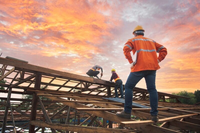 5 Reasons To Invest in Commercial Roof Repair