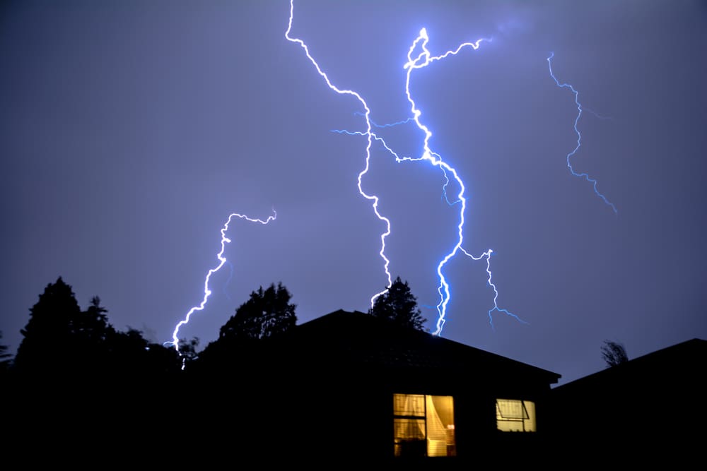 When the Storm Clears: How to Restore Storm Roof Damage