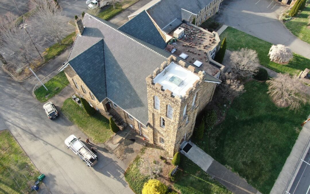 Huntsville Roof Damage Warning Signs: What North Alabama Homeowners Should Look For After Severe Weather